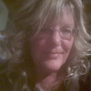 Meet your Posher, Carolyn